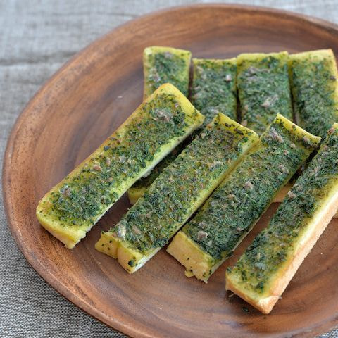 アンチョビーカナッペ